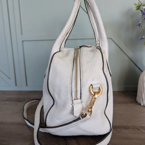 Tory Burch McGraw Small Satchel, an elegant pebbled leather  Crossbody bag - Picture 5 of 15